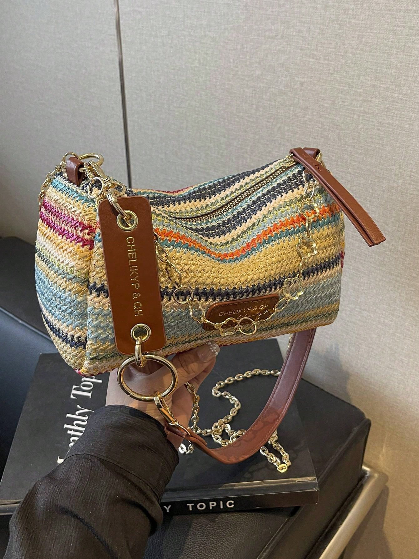 New Spring/Summer Contrast Striped Woven Straw Shoulder Bag, Fashion Letter Decor Women's