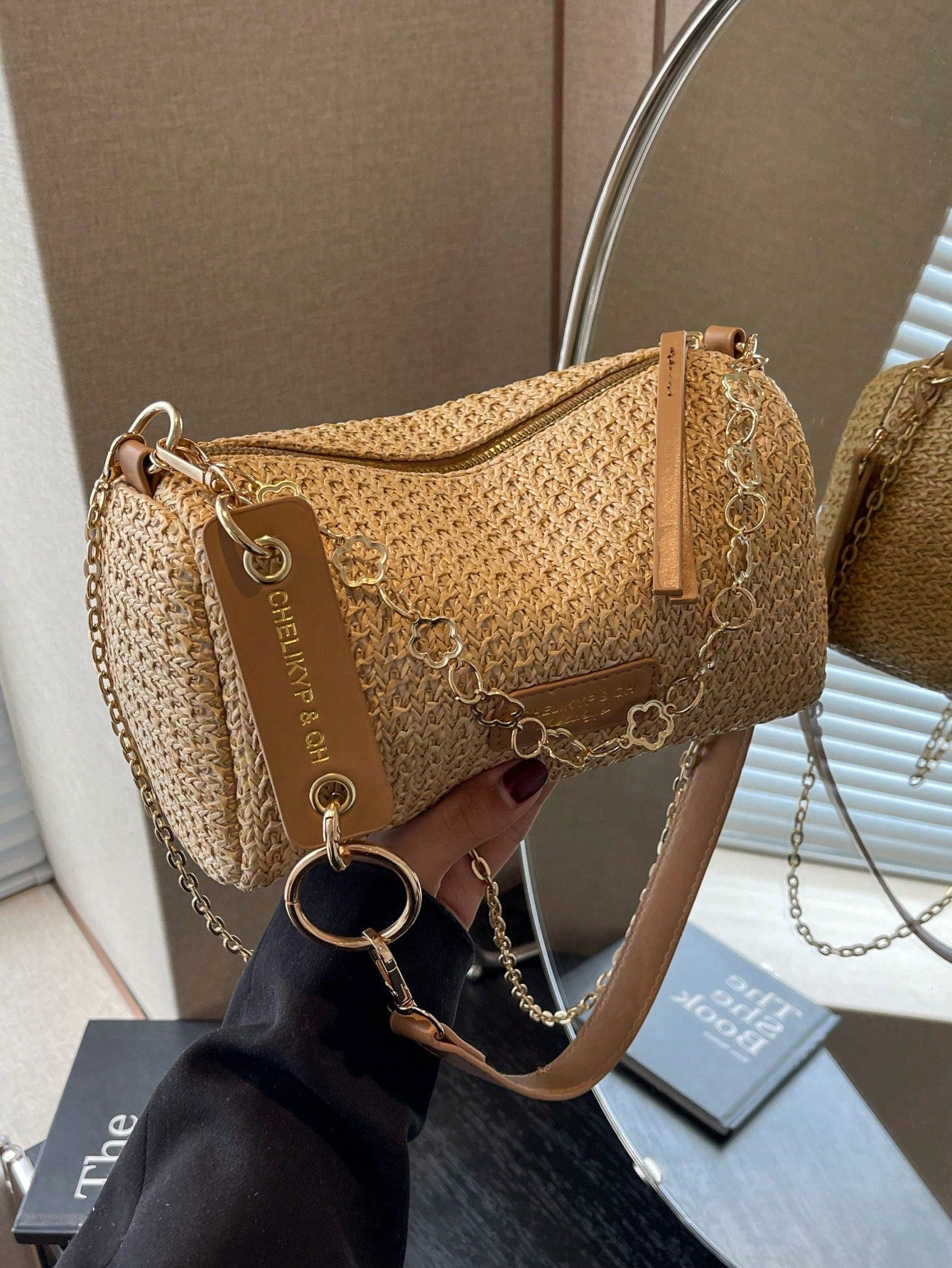 New Spring/Summer Contrast Striped Woven Straw Shoulder Bag, Fashion Letter Decor Women's