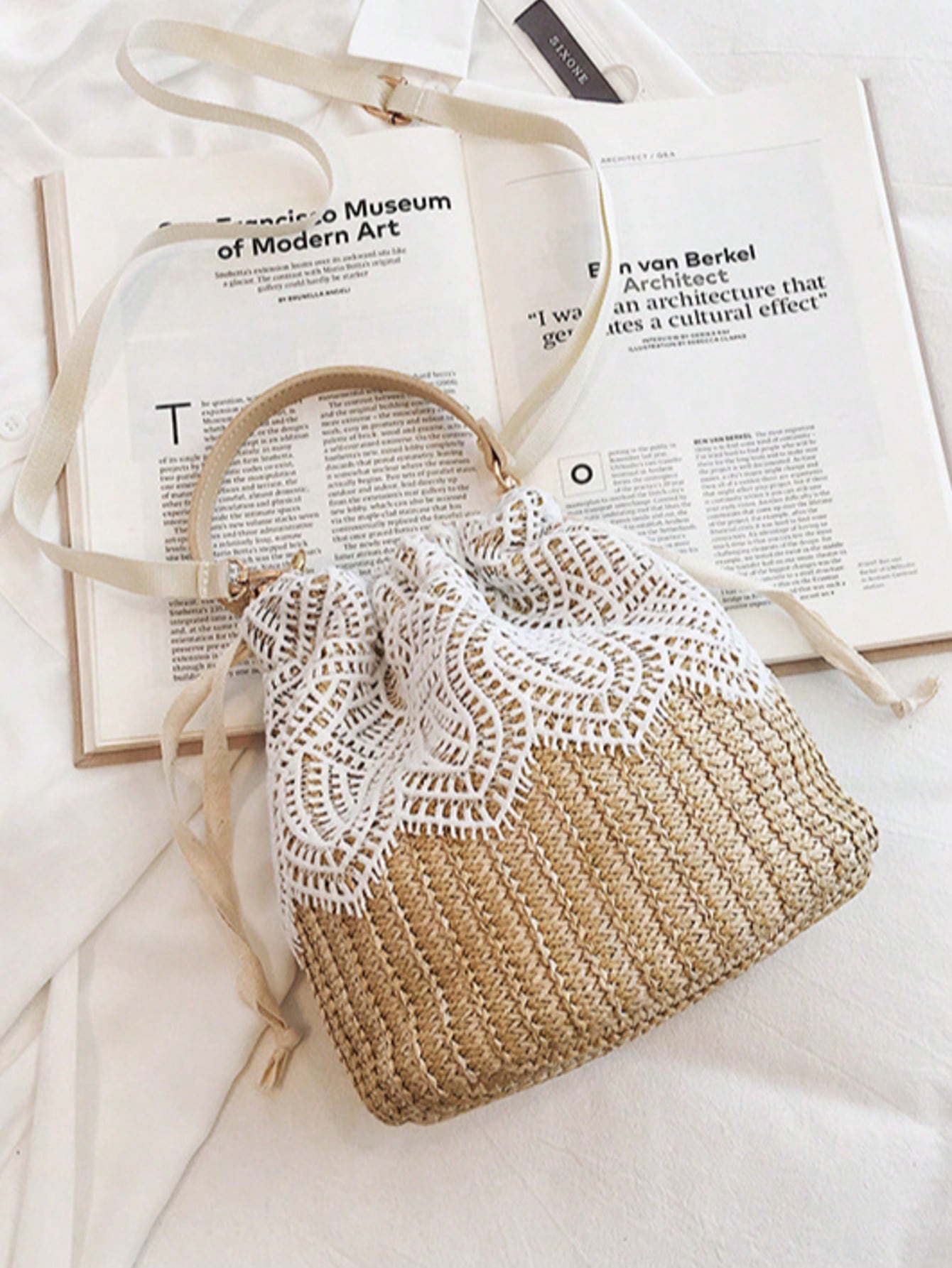 Gentle & Elegant Lace-Trimmed Straw Bucket Bag, Unique Design With Vacation Vibe