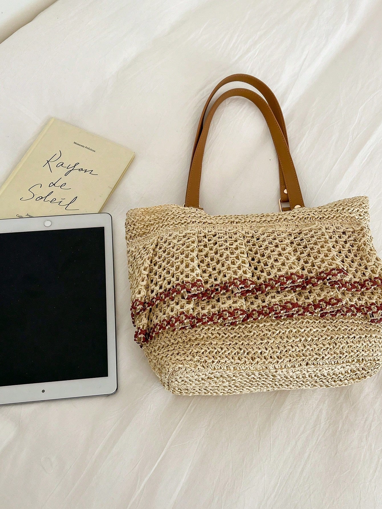 Women's Large Capacity Fashionable Elegant Cute Pleated Straw Shoulder Bag, Suitable For Shopping And Vacation, Beige